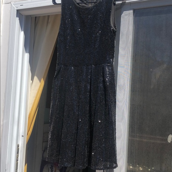 🌟Black sequin cocktail dress🌟 - Picture 7 of 8